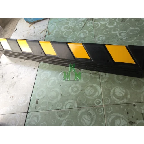CAO SU ỐP CỘT TƯỜNG QUẬN 1