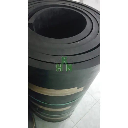 Cao su tấm Quận 3