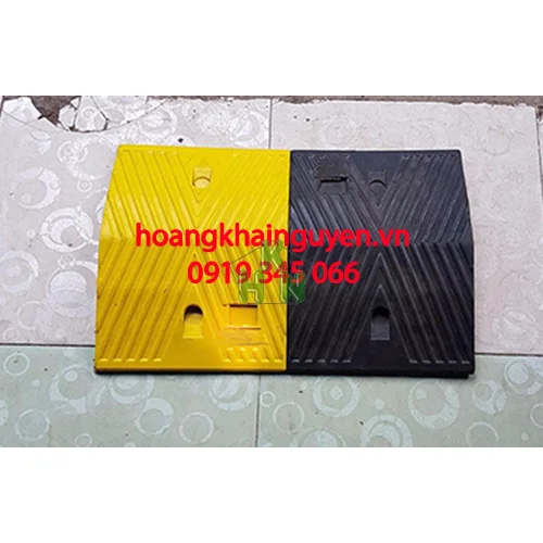 GỜ CAO SU GIẢM TỐC QUẬN 5