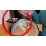 Ron Cao Su Quận Bình Tân – Vật Tư Công Nghiệp Thiết Yếu Trong Thời Kỳ Kinh Tế Tăng Trưởng