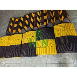 GỜ CAO SU GIẢM TỐC BÌNH THUẬN